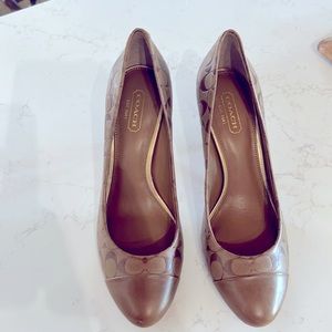 Coach brand heels never worn. Size 7